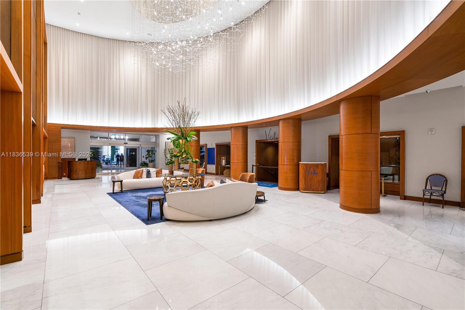 551 FLB CONDOMINIUM RESID - Residential