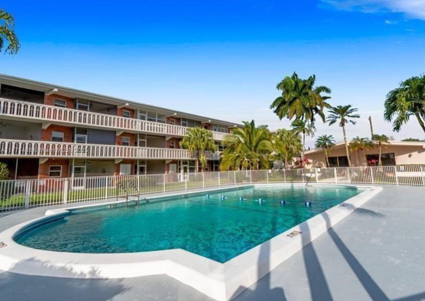 ELDORADO COUNTRY CLUB TOW - Residential