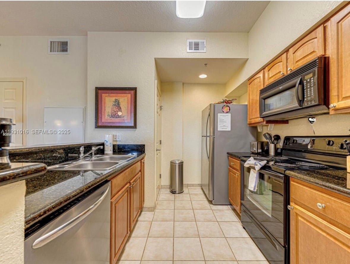 8112 Poinciana Blvd 1401