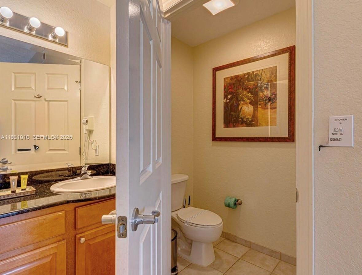 LAKE BUENA VISTA RESORT V - Residential