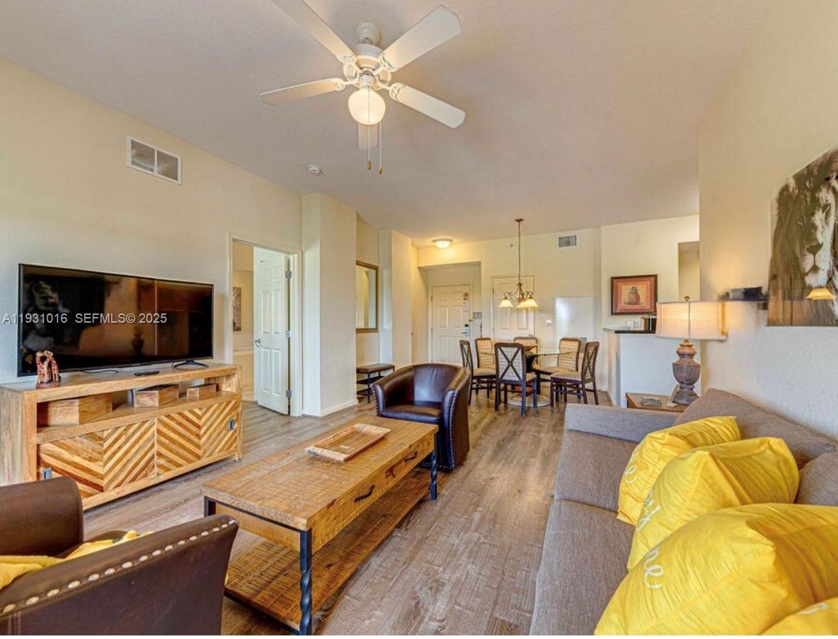 LAKE BUENA VISTA RESORT V - Residential