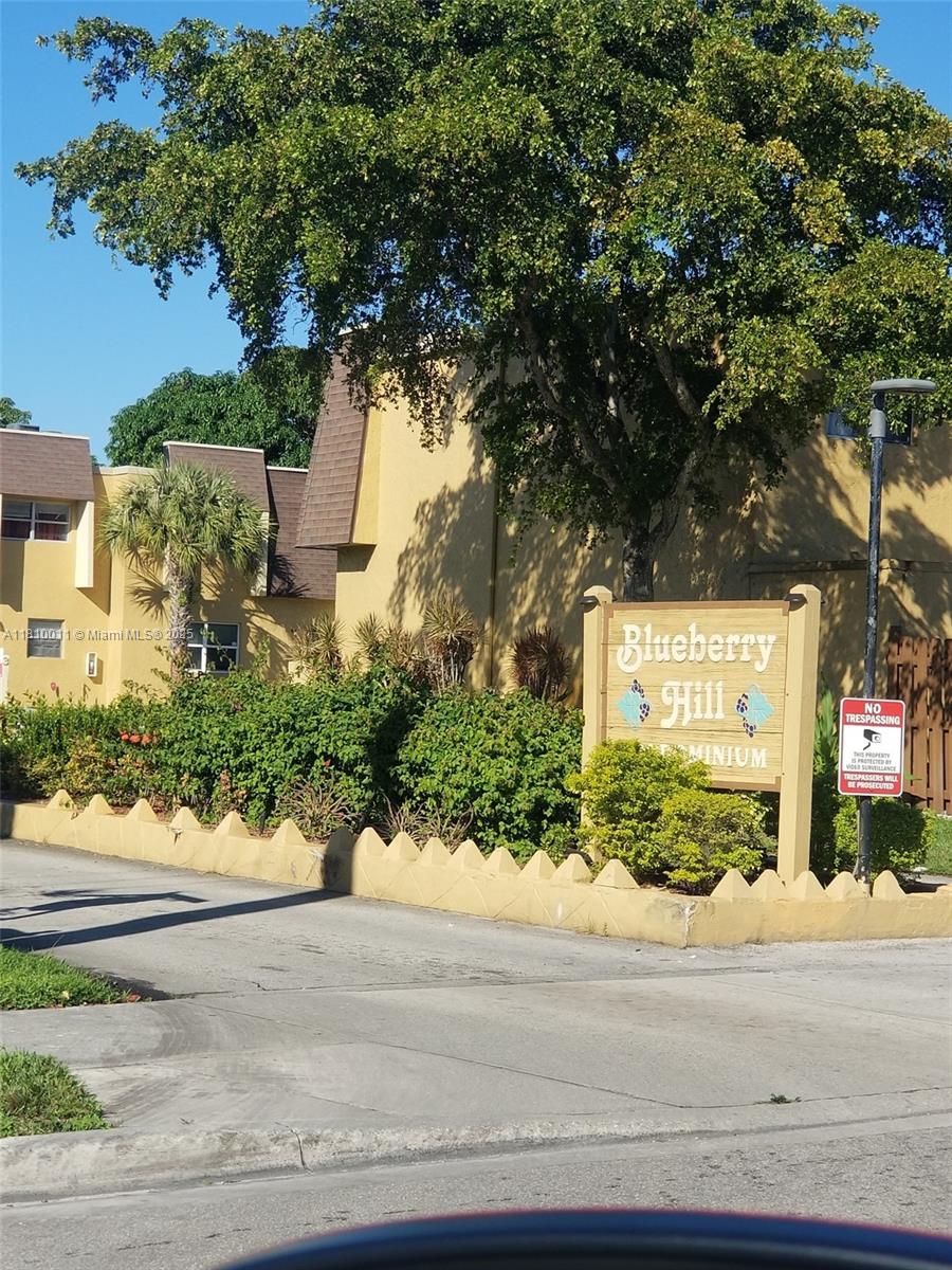 Rental Property at 5845 Blueberry Ct 84, Lauderhill, Miami-Dade County, Florida - Bedrooms: 2 
Bathrooms: 2  - $2,200 MO.