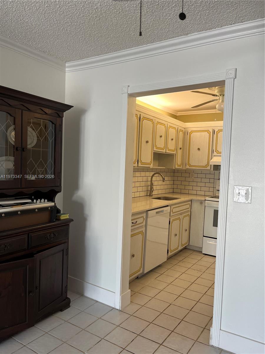 FLORENCE CONDO - Residential