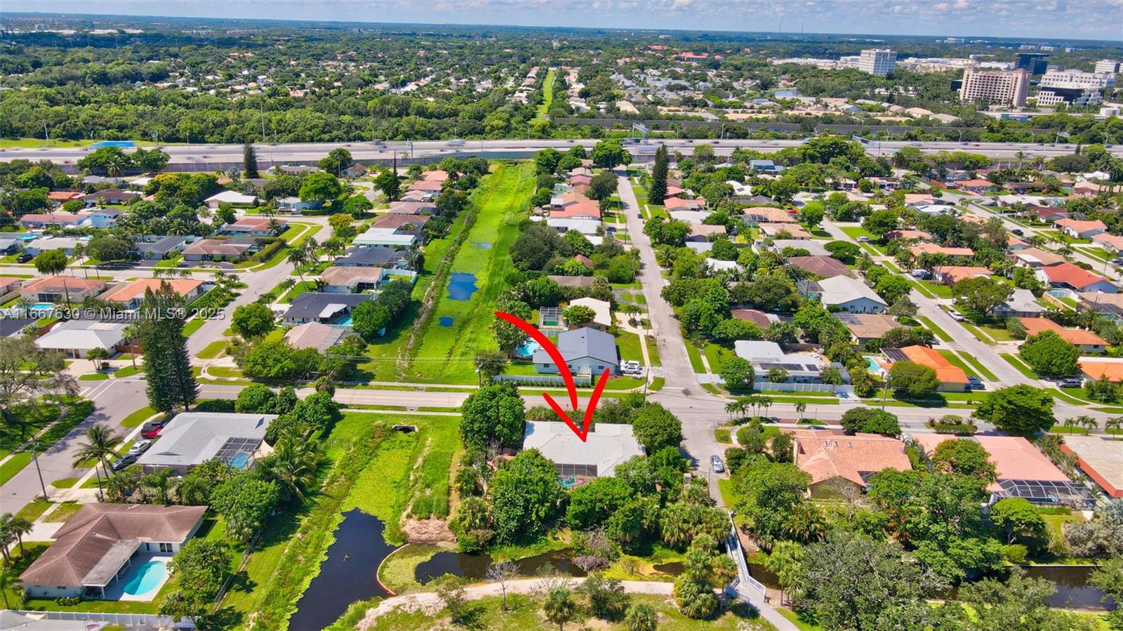 COUNTRY CLUB VILLAGE SEC - Residential
