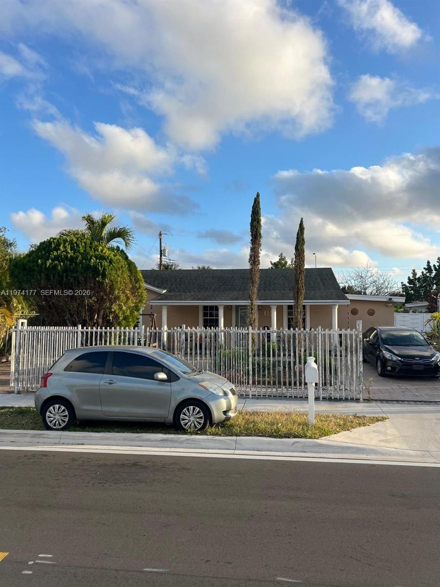 This beautiful and spacious home is centrally located in a quiet neighborhood in the city of Hialeah, close to Mami International airport and major highways.