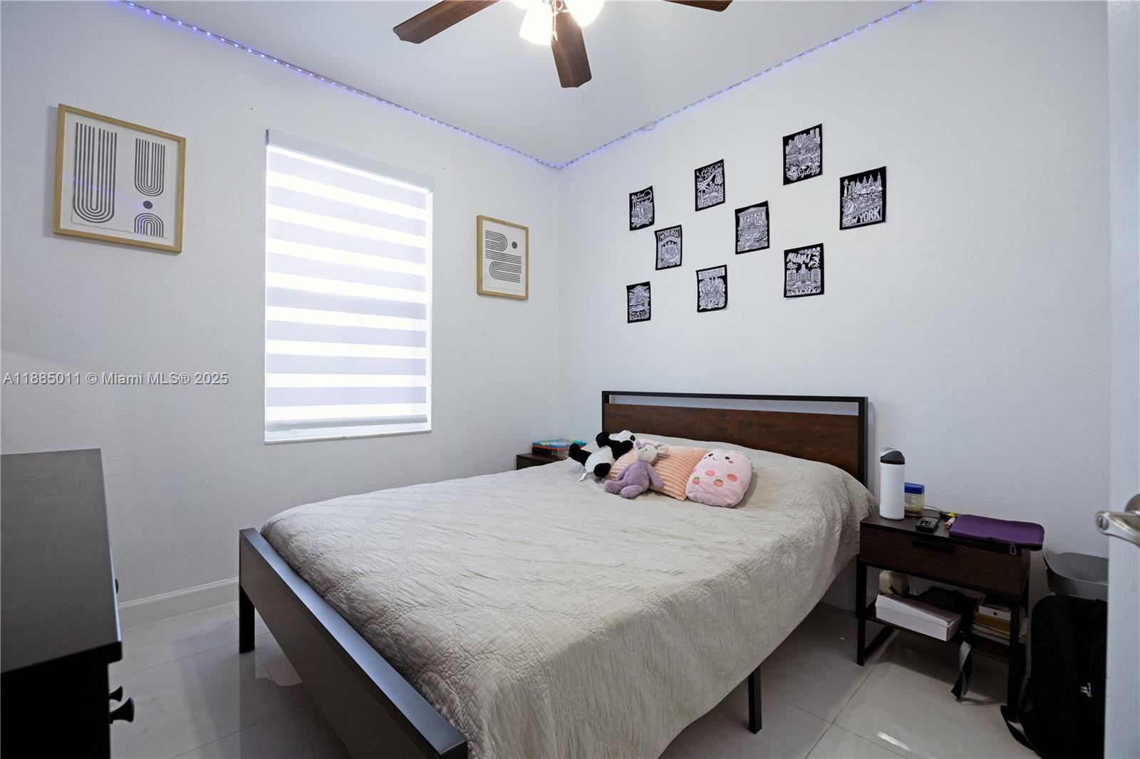 FIJI CONDO NO 2 - Residential