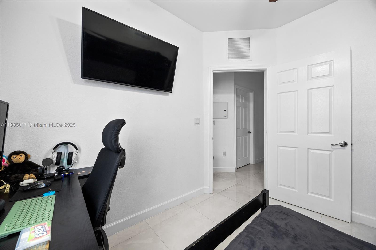 FIJI CONDO NO 2 - Residential