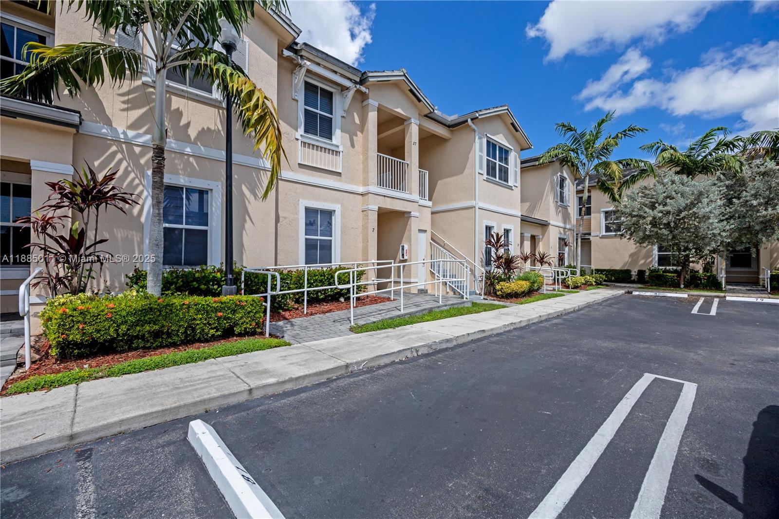 FIJI CONDO NO 2 - Residential