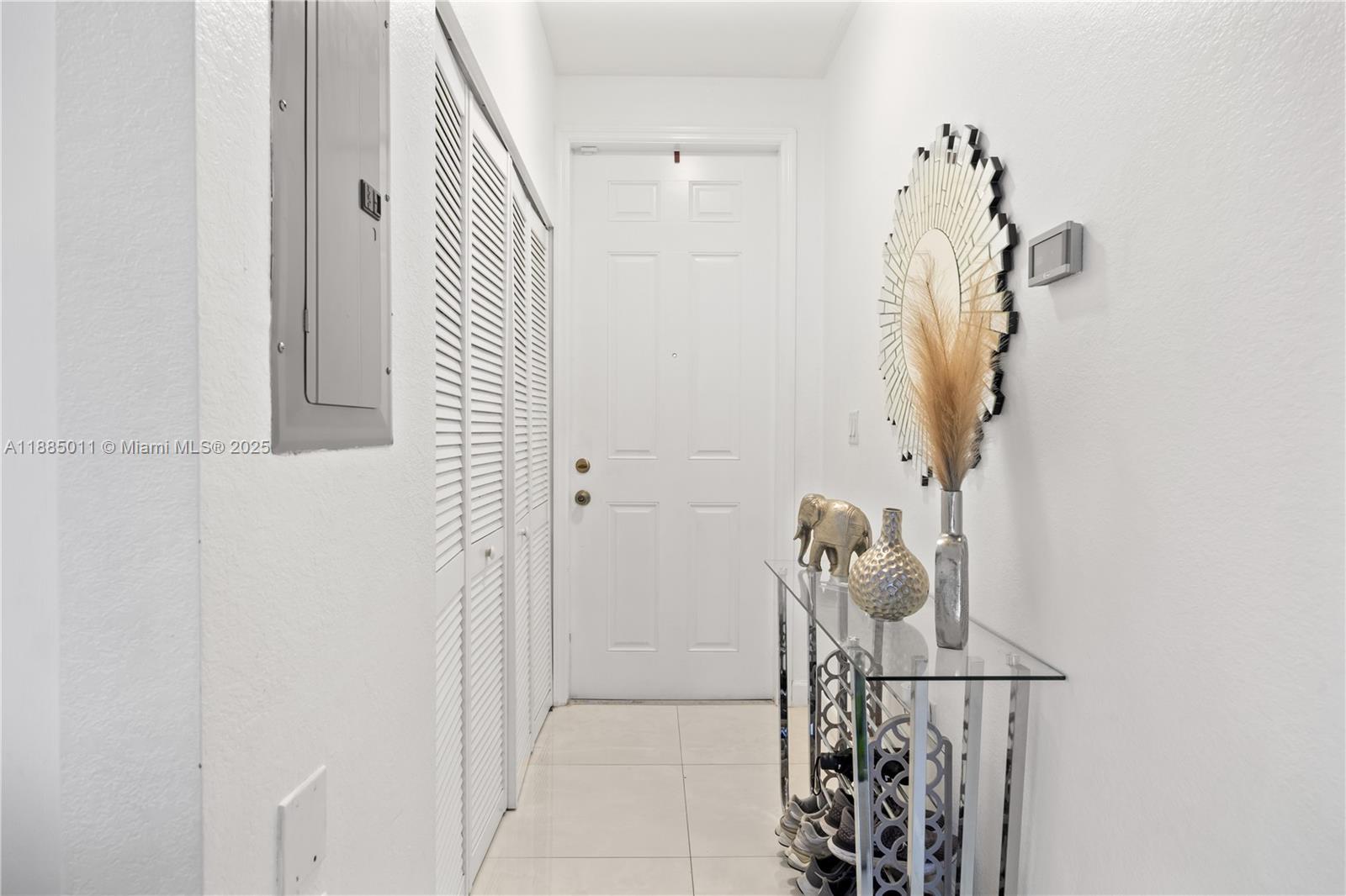 FIJI CONDO NO 2 - Residential