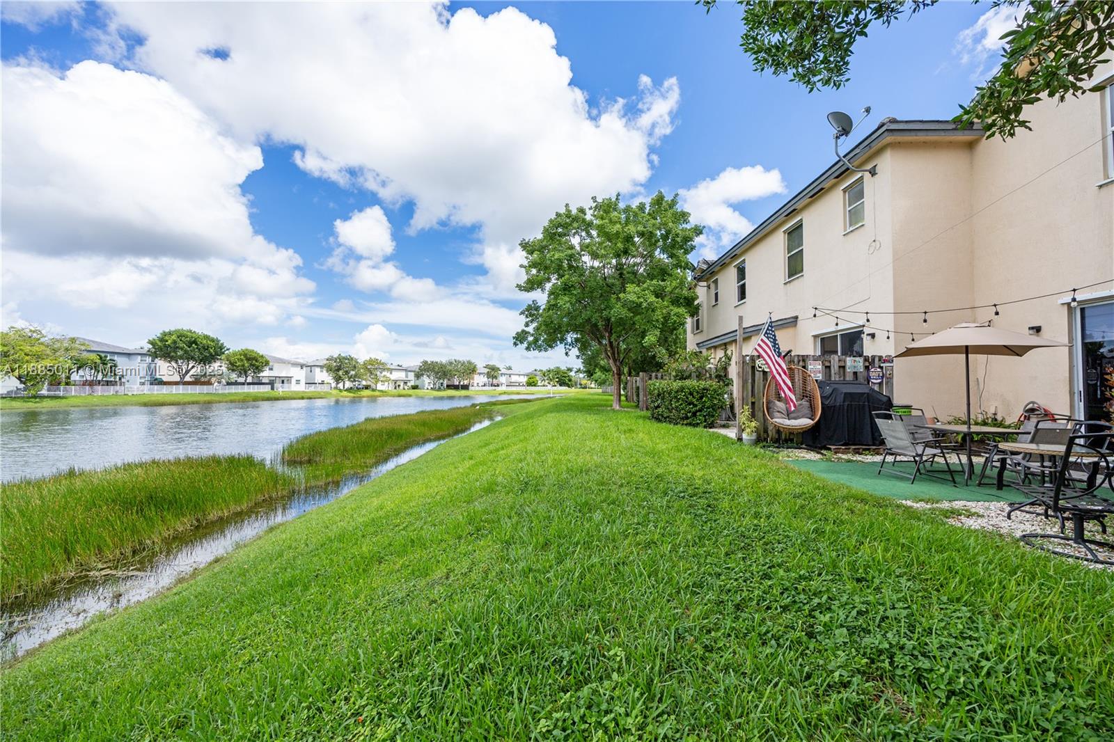 FIJI CONDO NO 2 - Residential