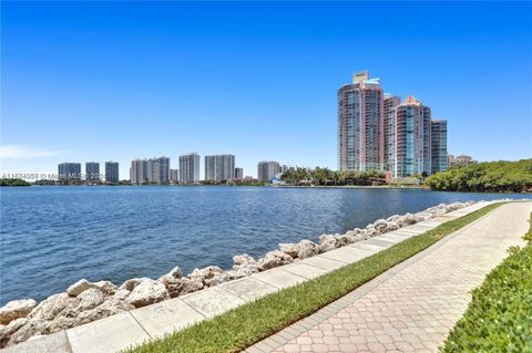 A home in Aventura