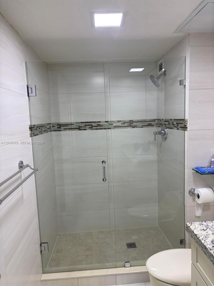 DEL PRADO MARINA - Residential Lease