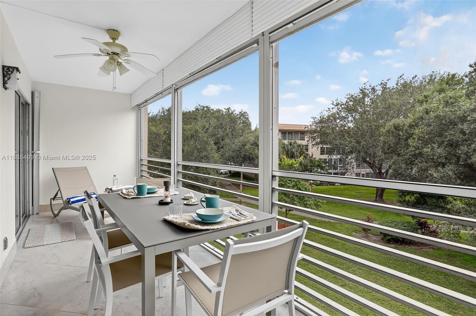 LUCAYA VILLAGE 1-B CONDO - Residential