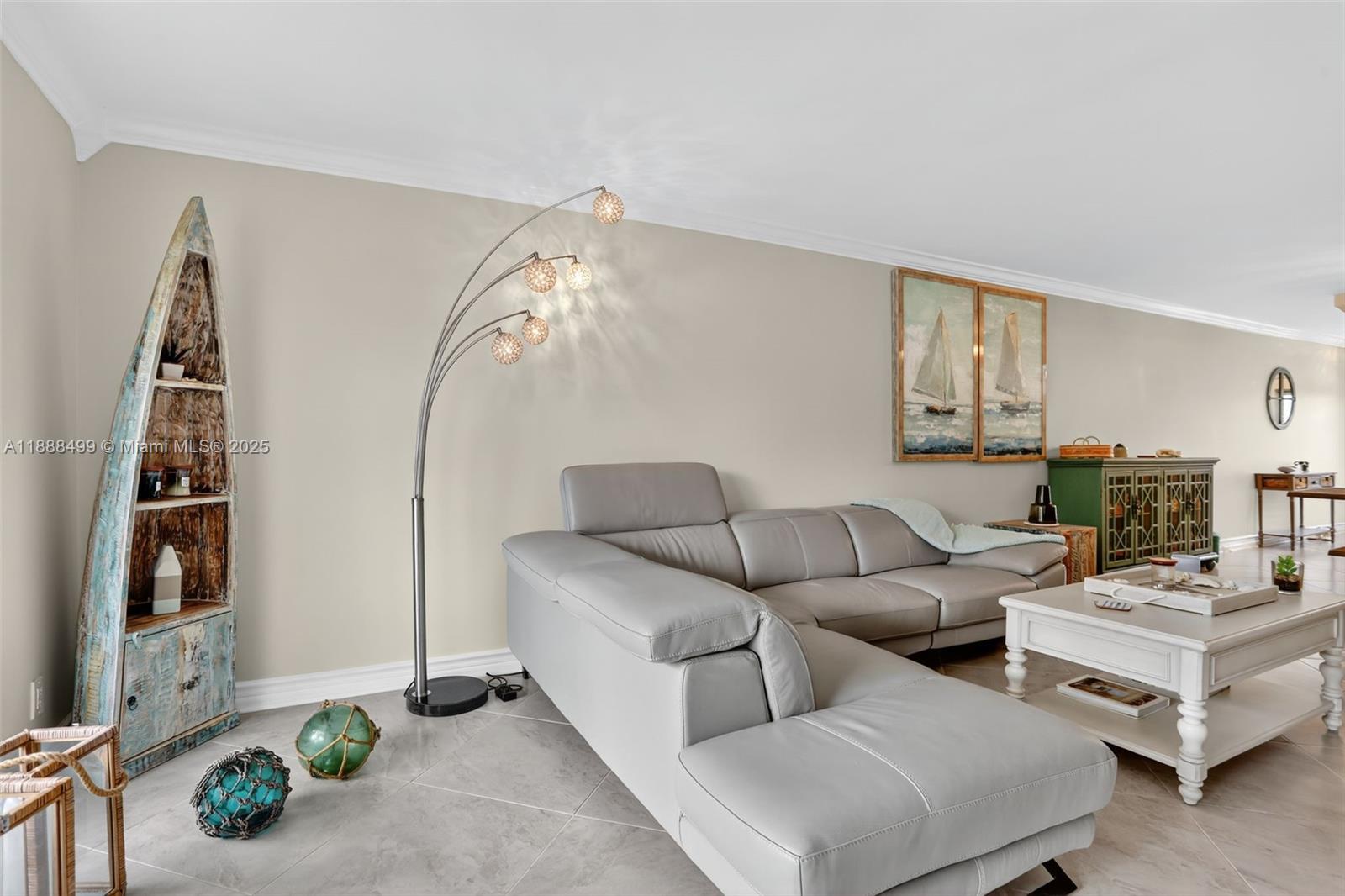 LUCAYA VILLAGE 1-B CONDO - Residential