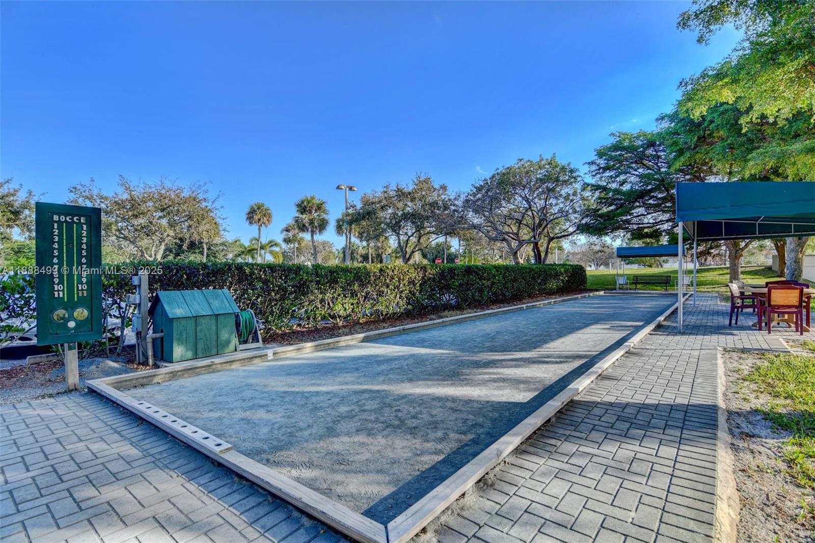 LUCAYA VILLAGE 1-B CONDO - Residential