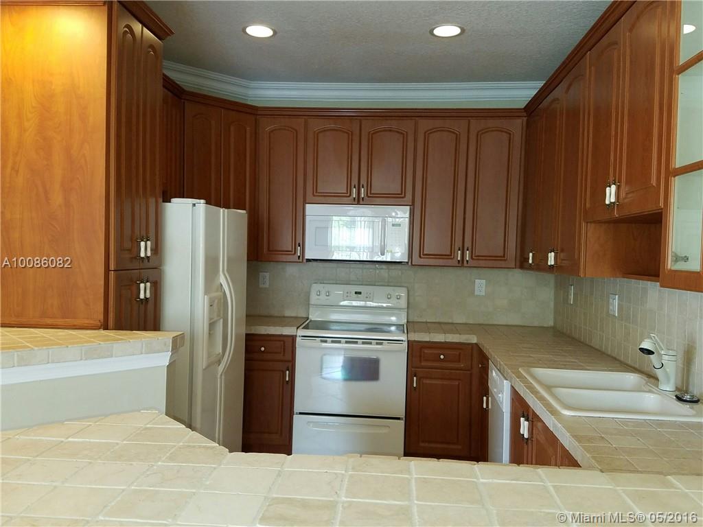 Pod 1 At Monarch Lakes 16 - Residential Lease