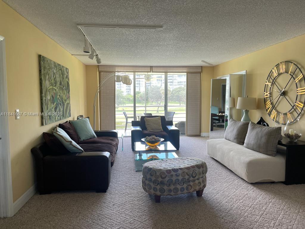 PALM-AIRE C C 67 CONDO - Residential Lease