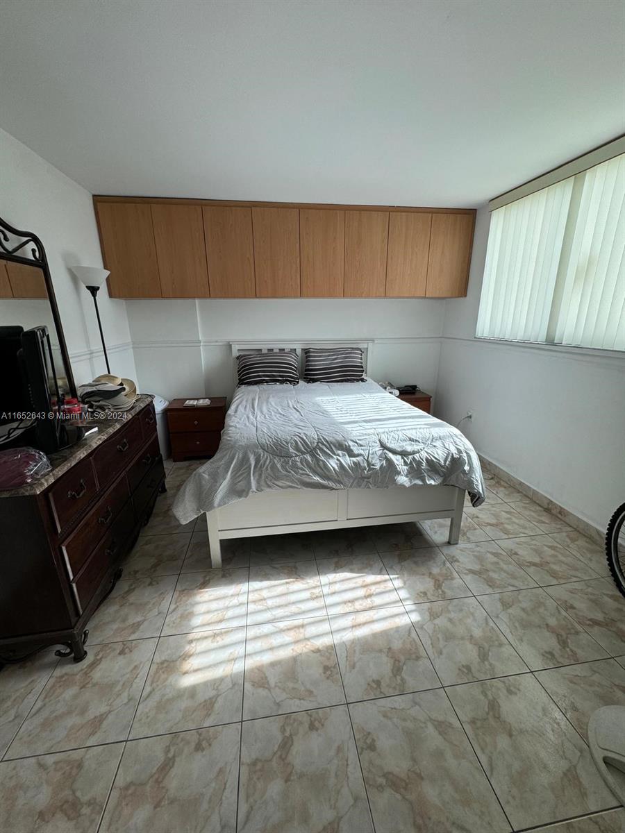 BELINDA GARDENS CONDO - Residential