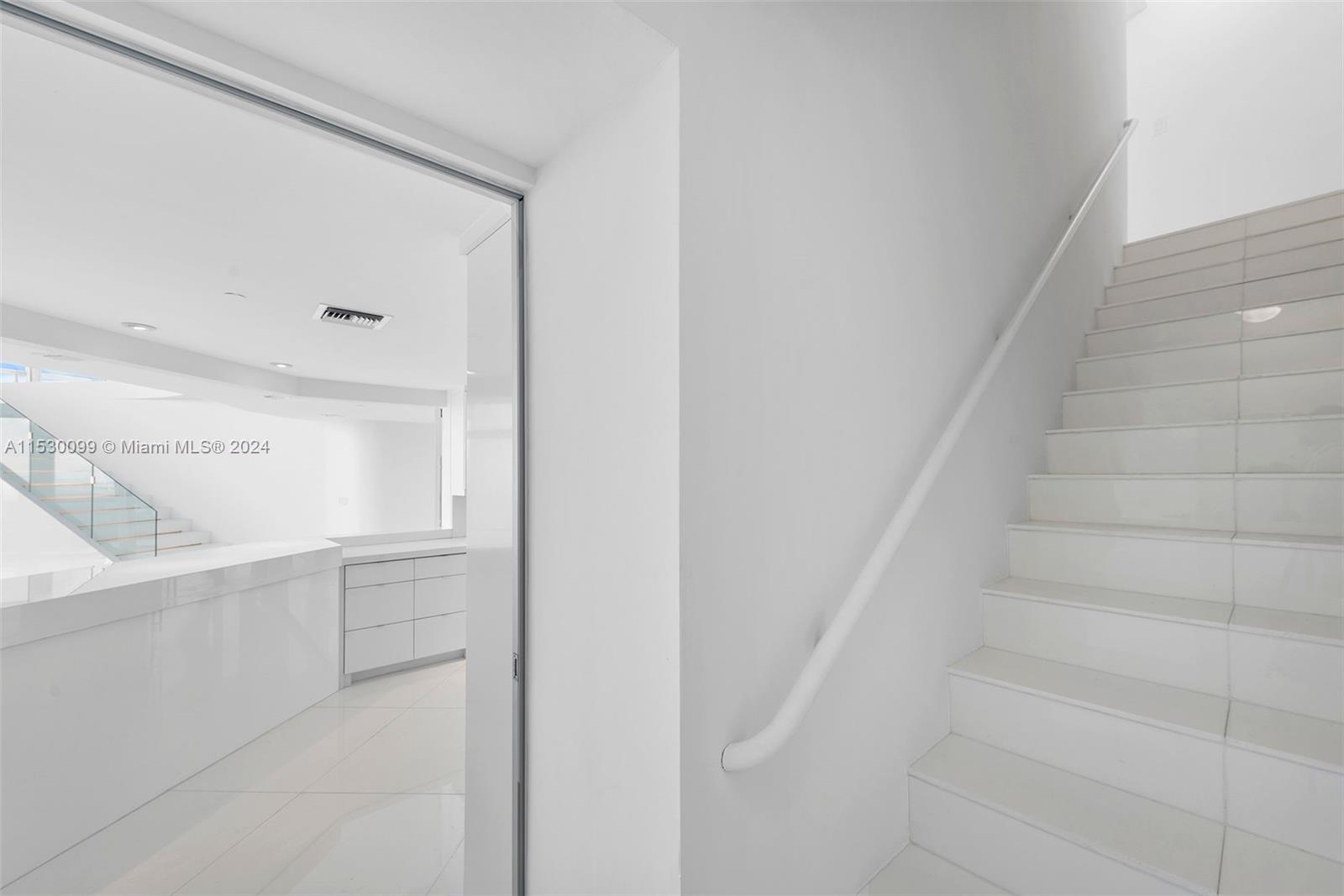 SANTA MARIA CONDO - Residential