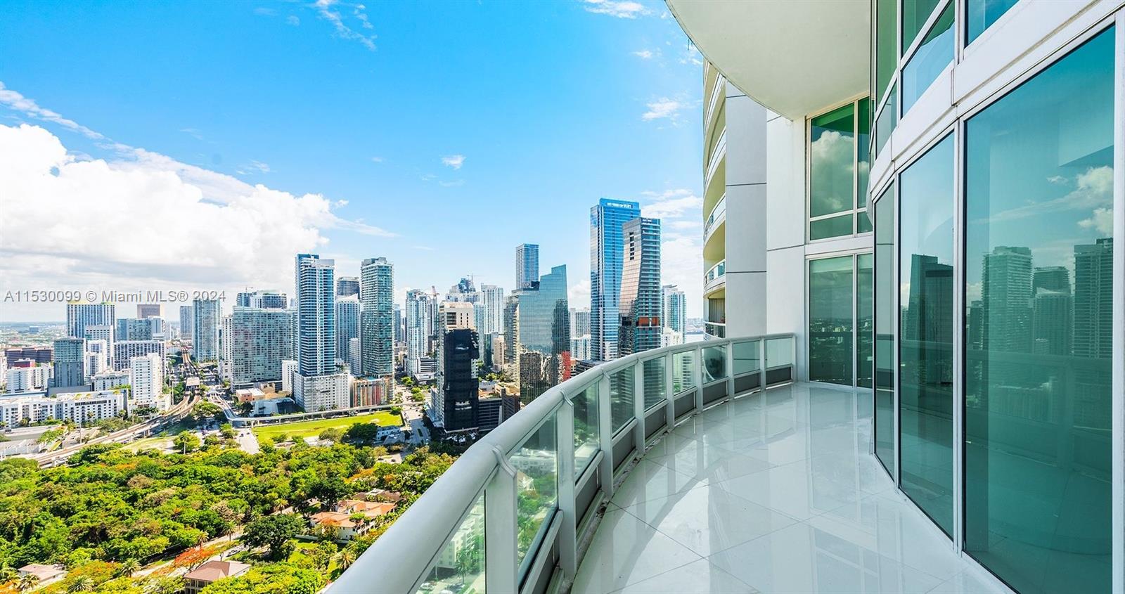 SANTA MARIA CONDO - Residential