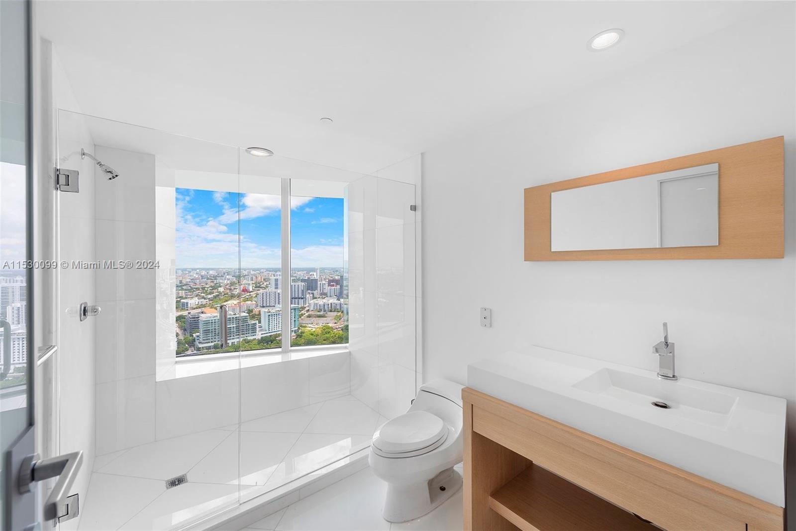 SANTA MARIA CONDO - Residential