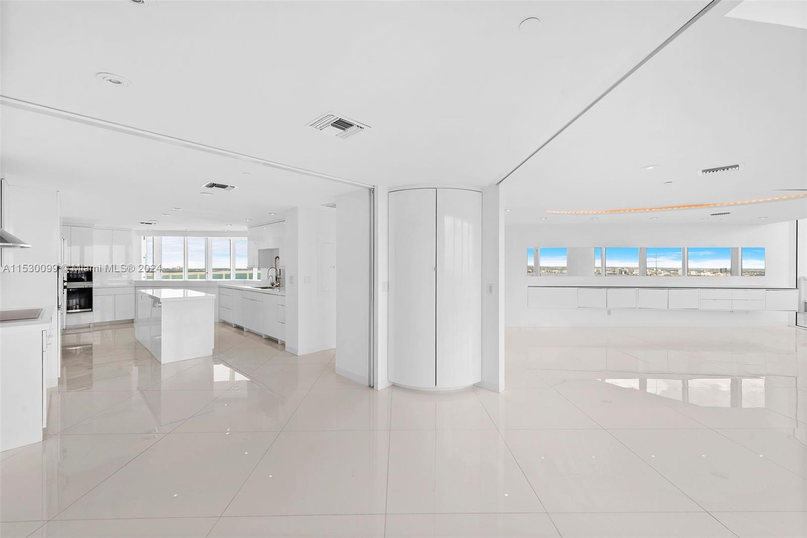 SANTA MARIA CONDO - Residential