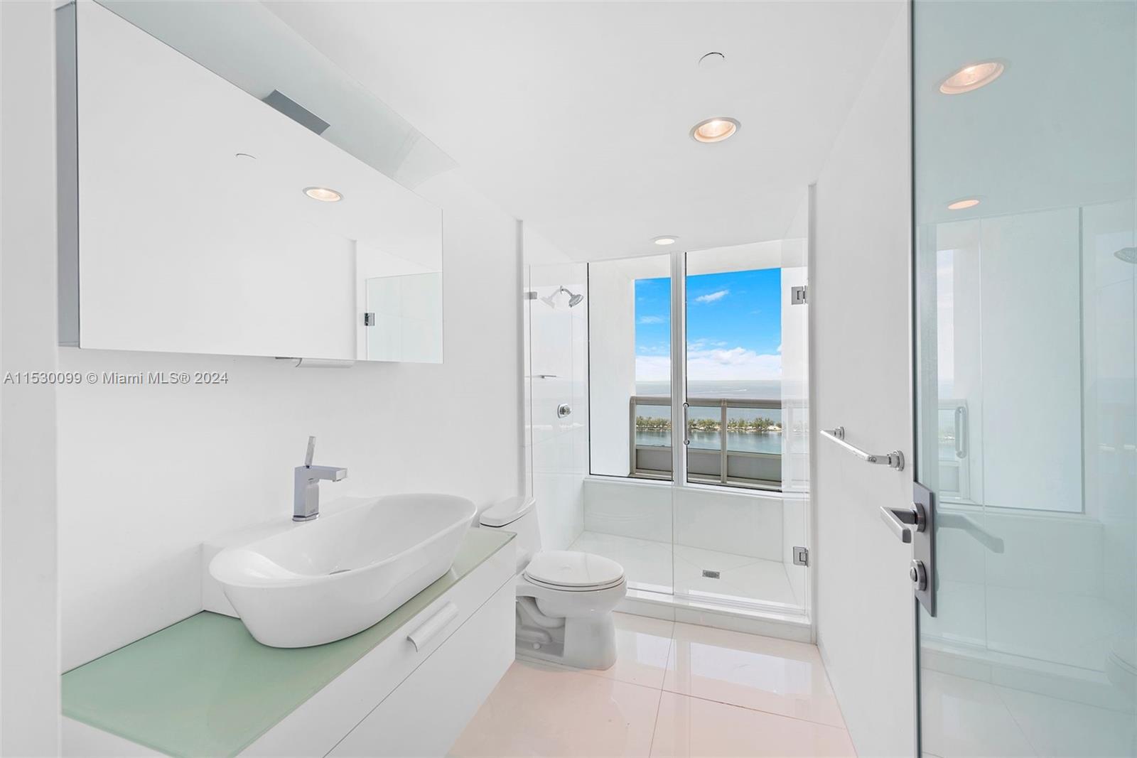 SANTA MARIA CONDO - Residential