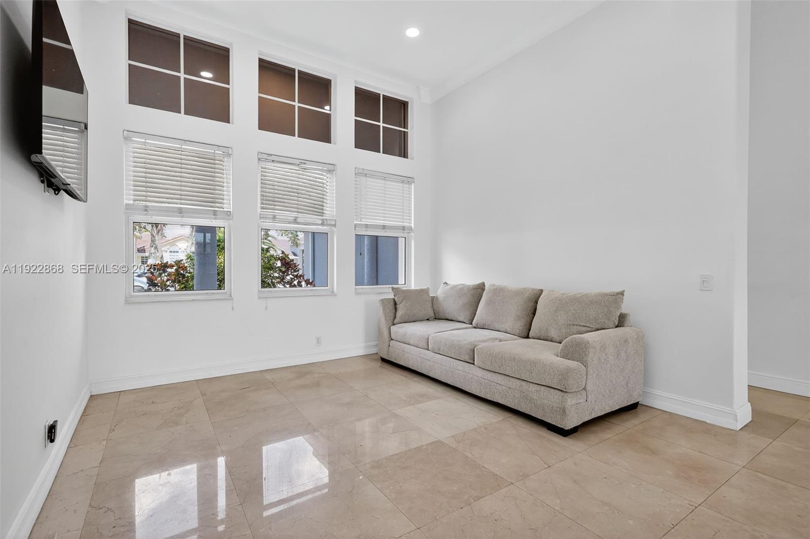 WESTFORK 1 PLAT - Residential Lease