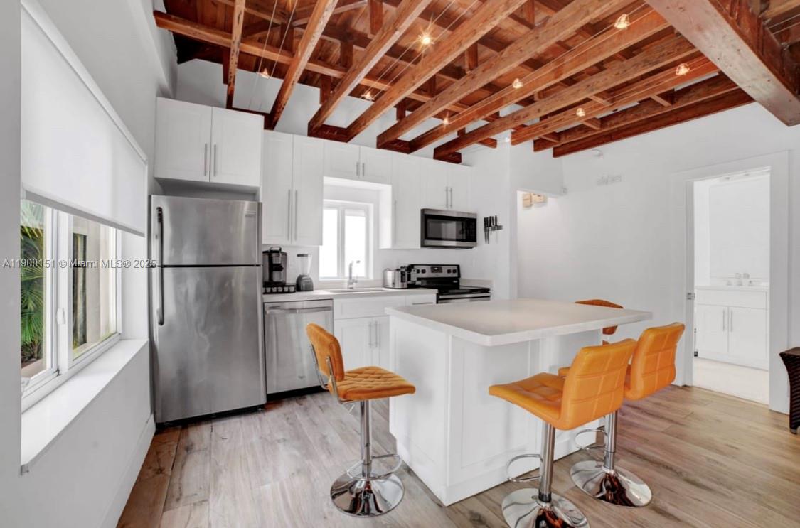 524 NW 35th St 5