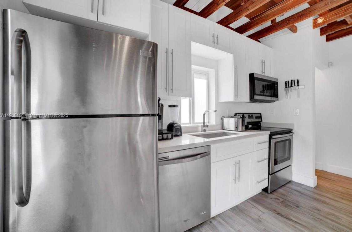 524 NW 35th St 5