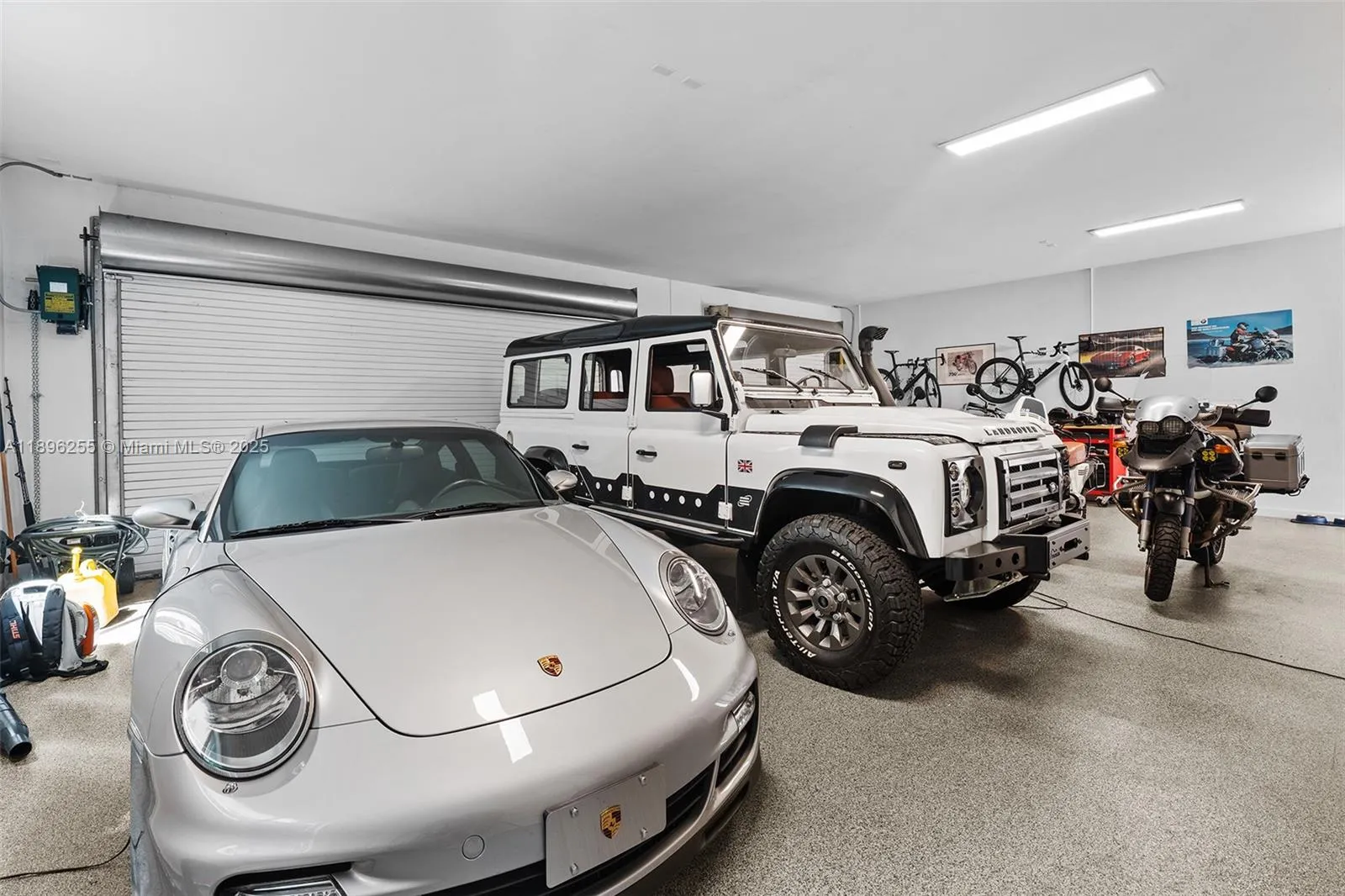 Pinecrest, Florida 33156, United States, 7 Bedrooms Bedrooms, ,8 BathroomsBathrooms,Residential,Active,227832