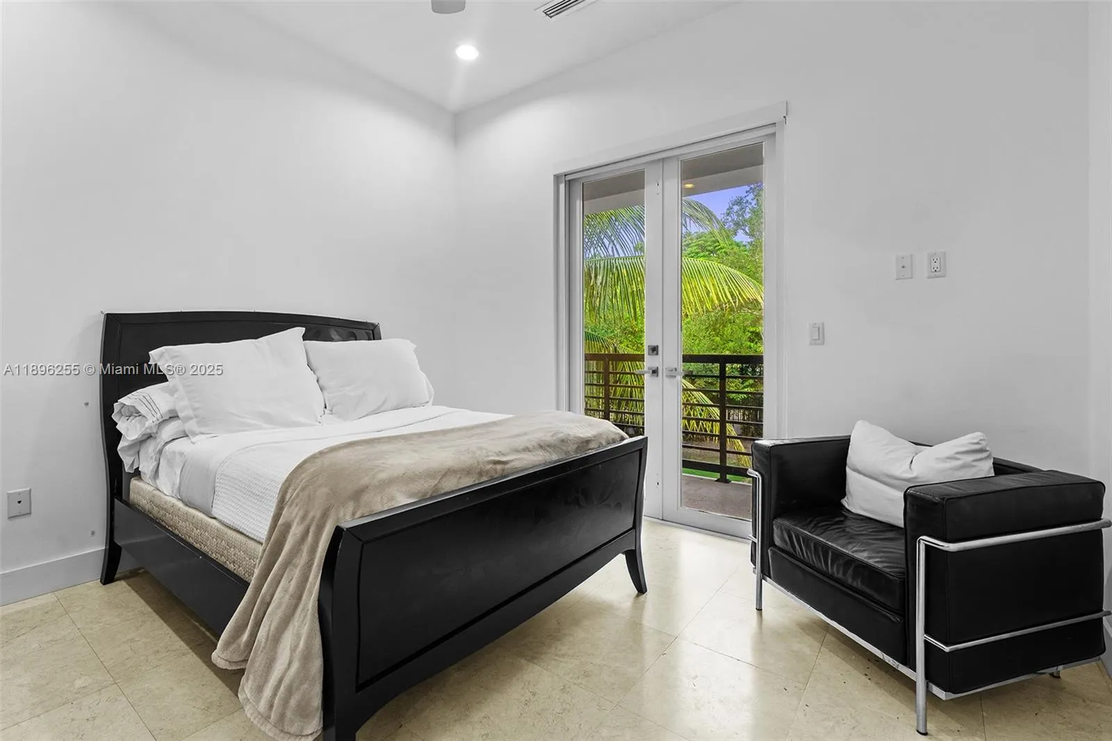 Pinecrest, Florida 33156, United States, 7 Bedrooms Bedrooms, ,8 BathroomsBathrooms,Residential,Active,227832