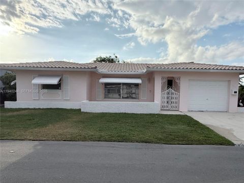 Photo of 6015 NW 67th Ter, Tamarac, FL 33321 (MLS # A11940244)