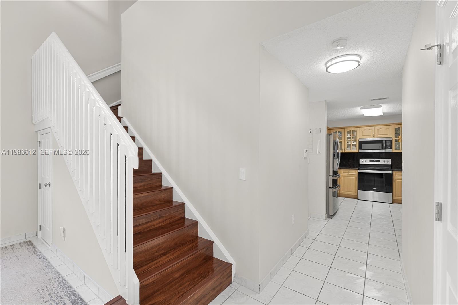 SILVER LAKES PHASE III RE - Residential