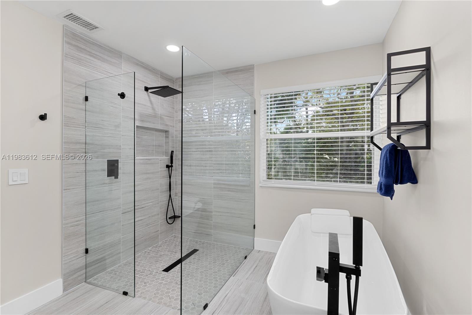 SILVER LAKES PHASE III RE - Residential