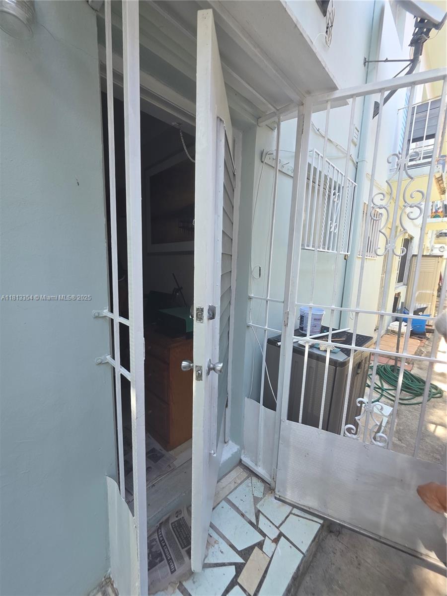 NONNIE SUE CONDOMINIUM - Residential