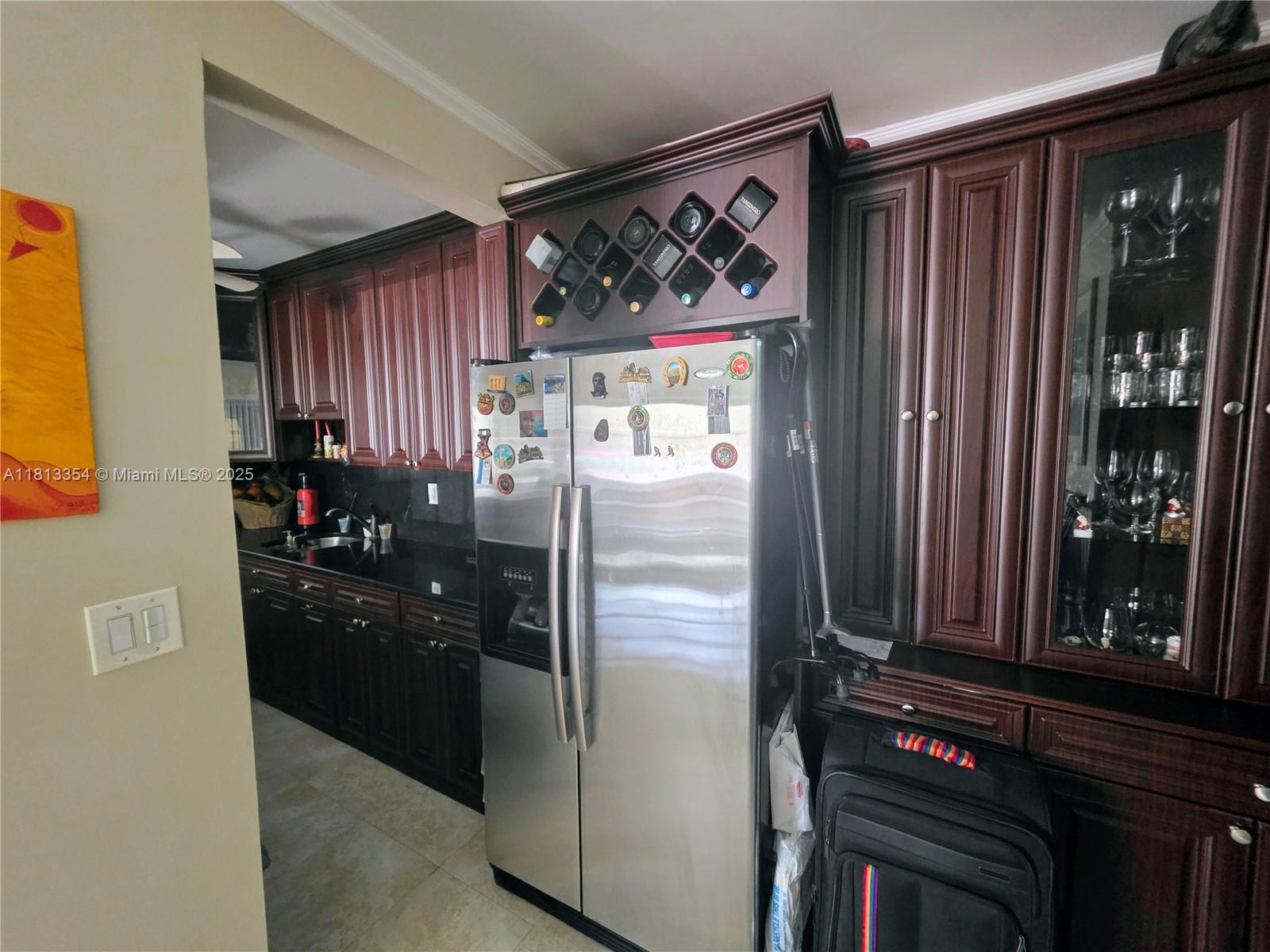 543 Meridian Ave 1