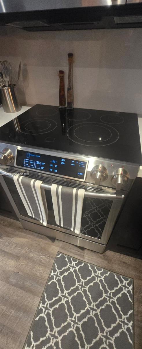 COLONY POINT 3 CONDO - Residential