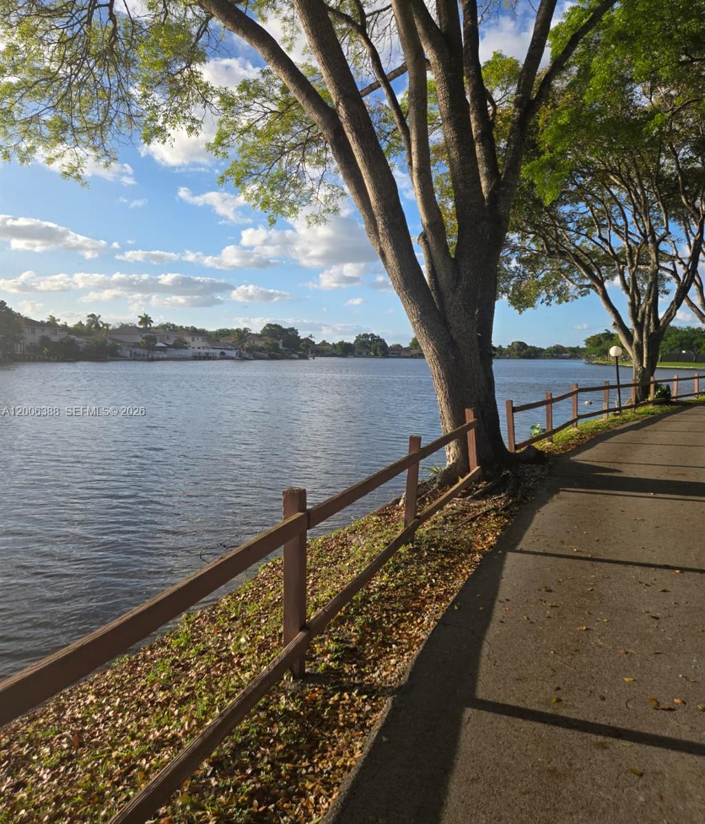 COLONY POINT 3 CONDO - Residential