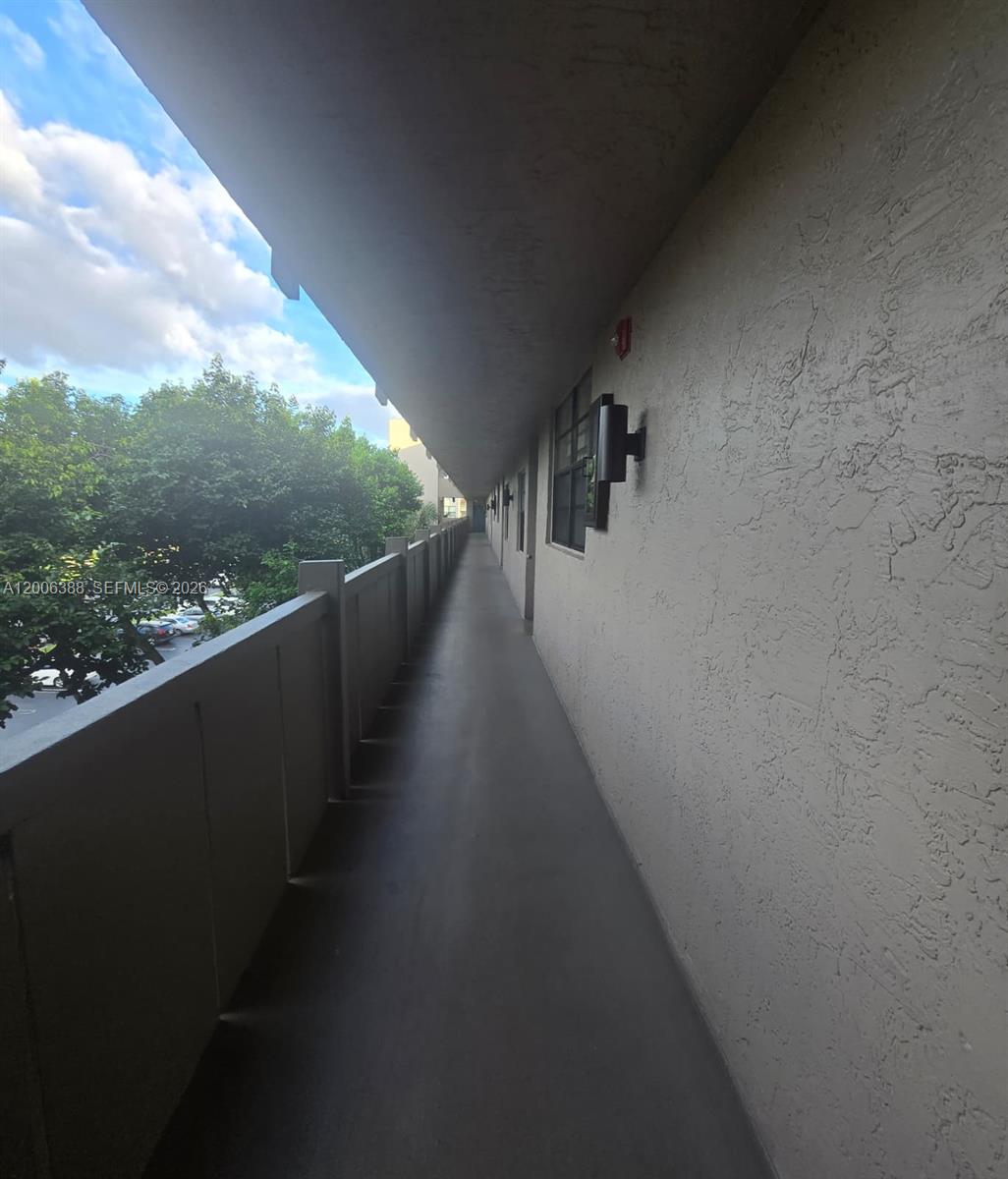 COLONY POINT 3 CONDO - Residential