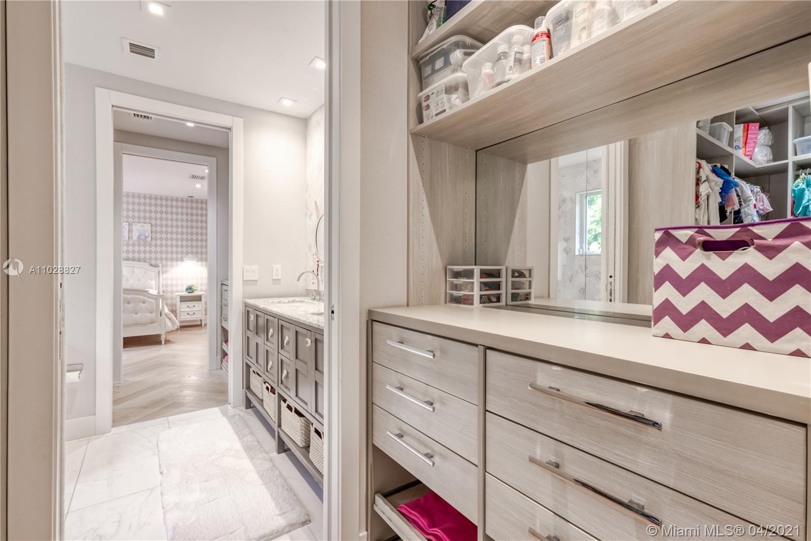 C GAB COUNTRY CLUB SEC 5 - Residential