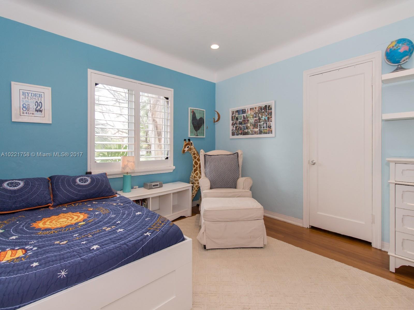 Altos Del Mar 04 - Residential