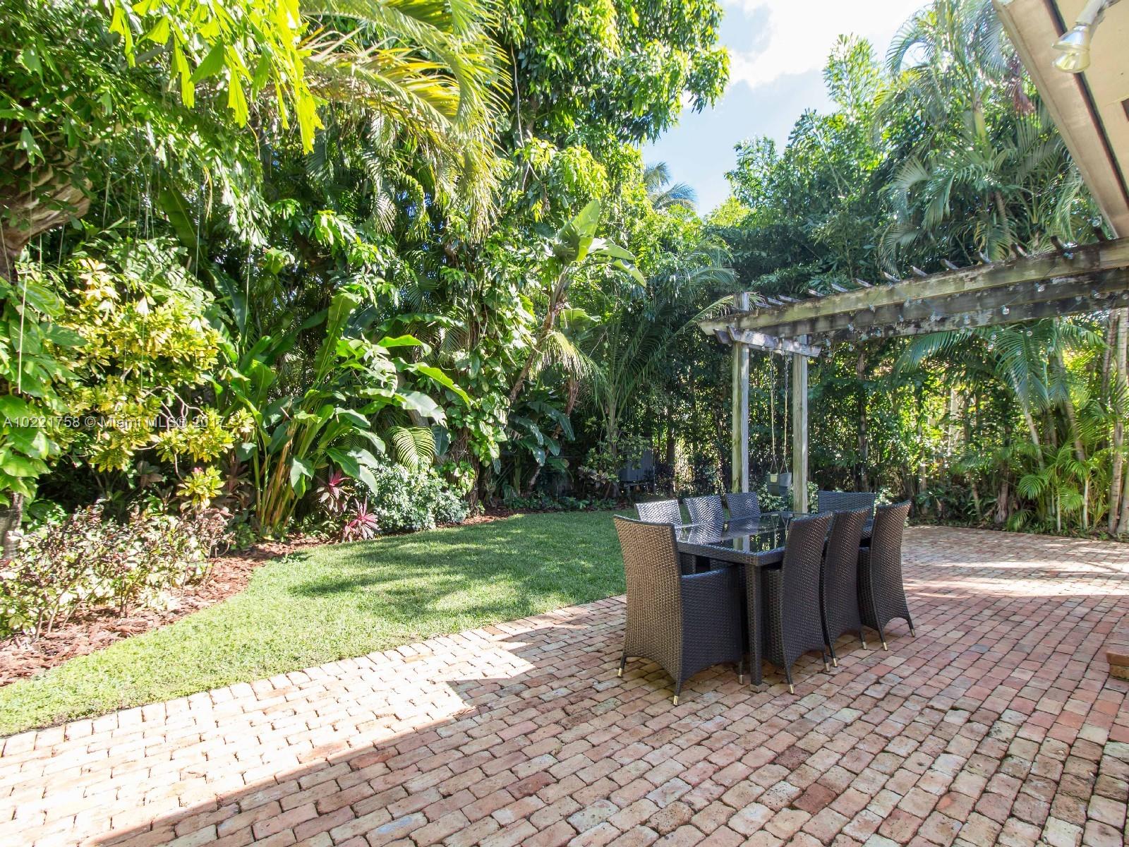 Altos Del Mar 04 - Residential