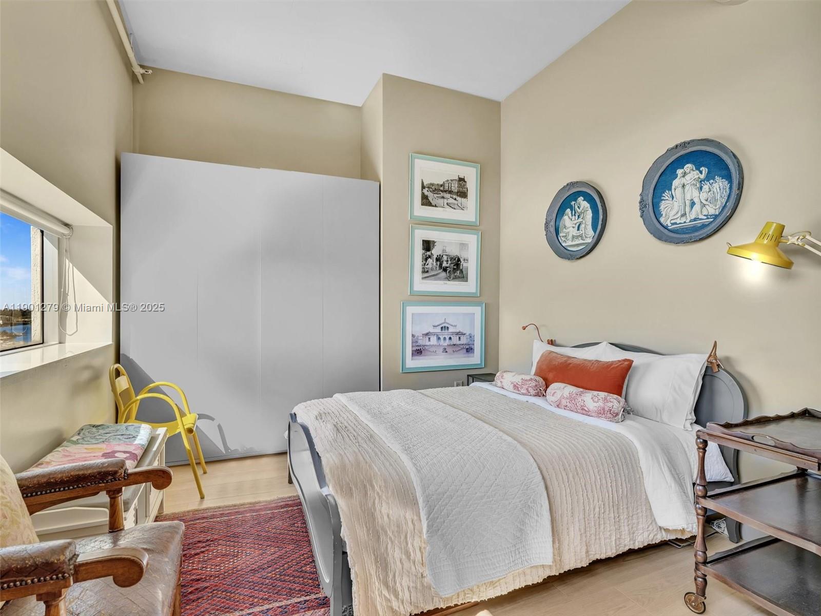 SPACE 01 CONDO - Residential Lease