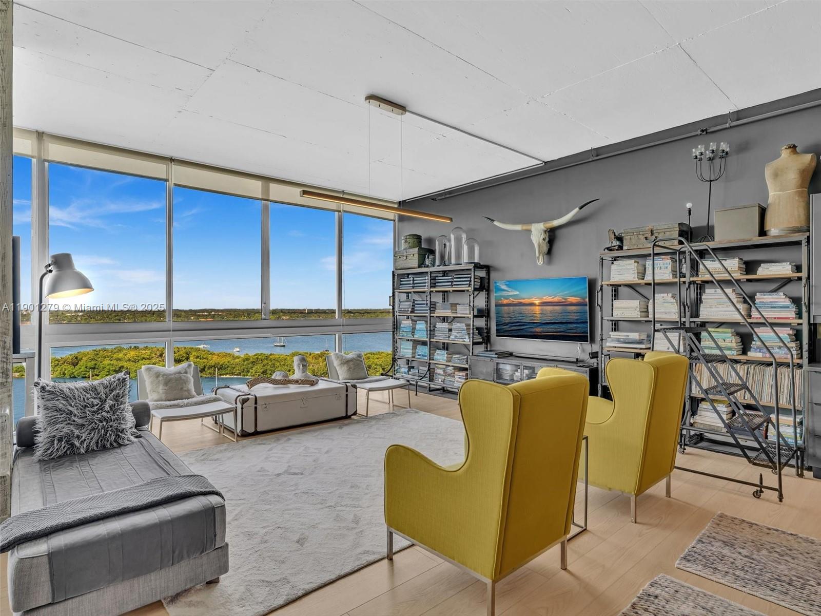 SPACE 01 CONDO - Residential Lease