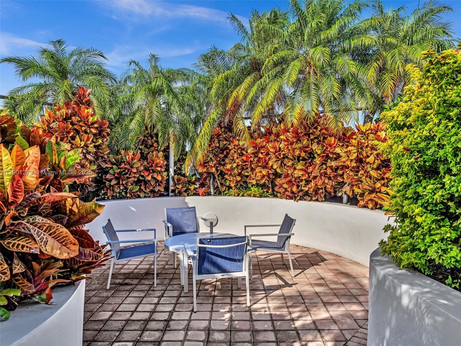 SPACE 01 CONDO - Residential Lease