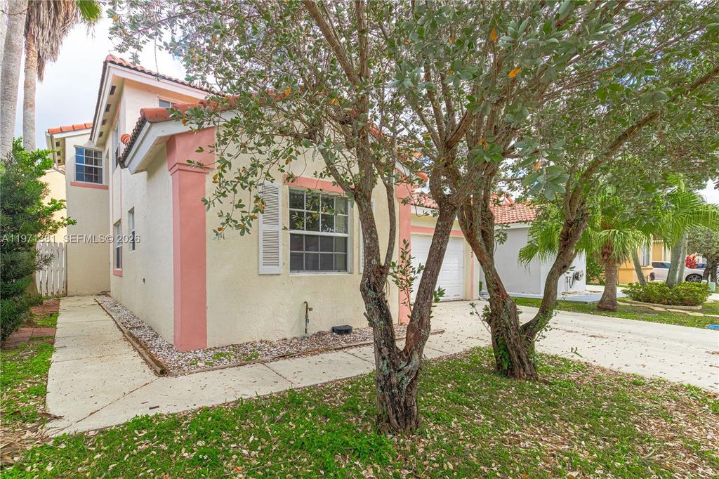Photo of 4721 SW 153rd Ter, Miramar, FL 33027 (MLS # A11971381)