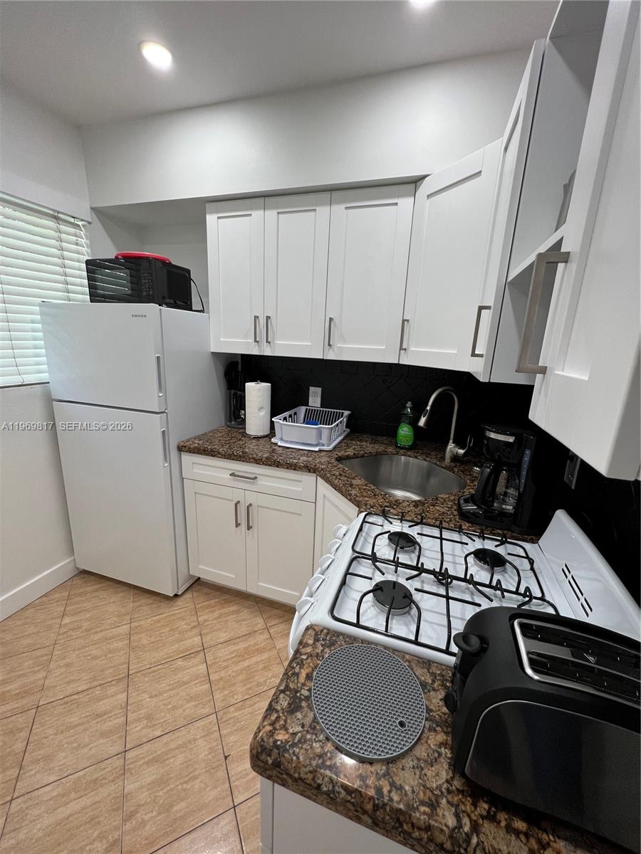 OCEAN BEACH ADDN NO 3 - Residential Lease