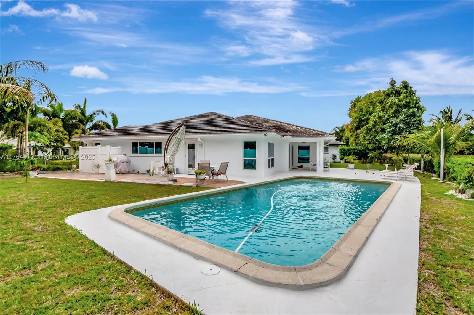 BOCA DEL MAR 1 - Residential