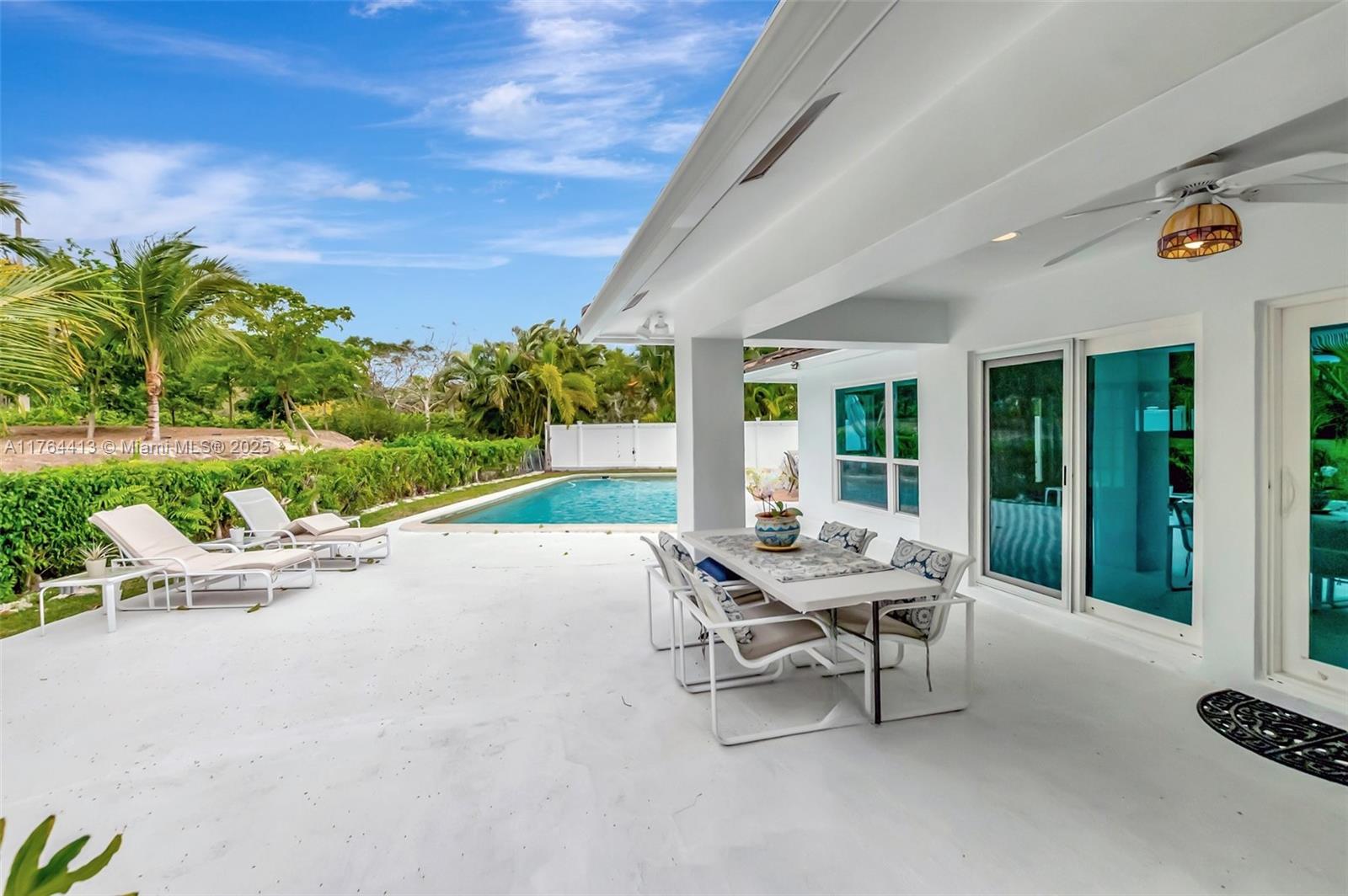 BOCA DEL MAR 1 - Residential